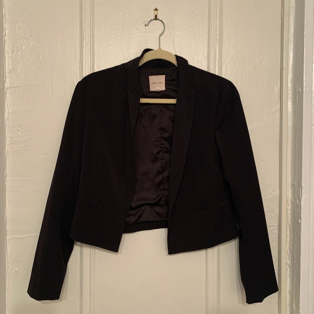 Black Cropped Blazer